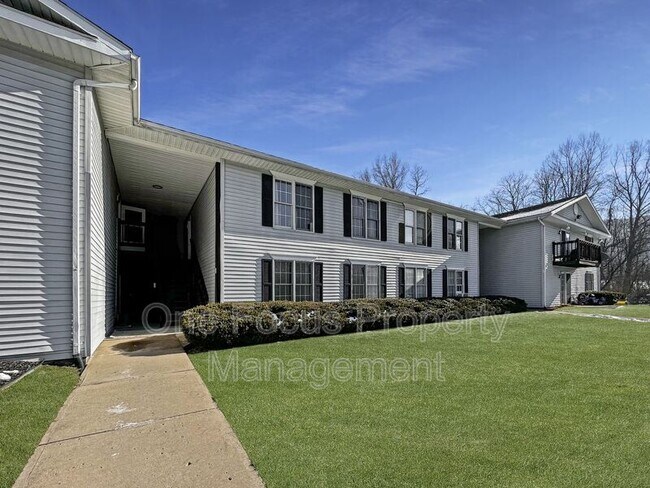Primary Photo - 12 Nancy Dr