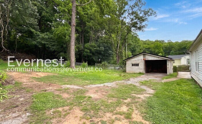 Building Photo - 2936 Boynton Dr