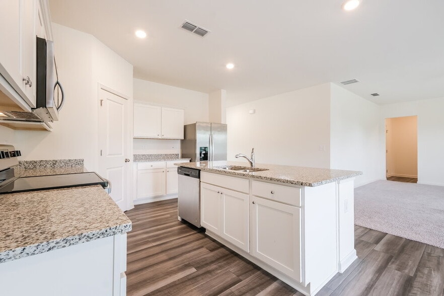 Building Photo - 367 Greenwalk Pl