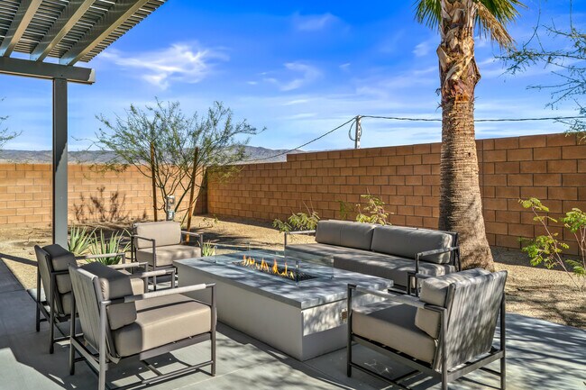 Building Photo - 73584 Henri Dr