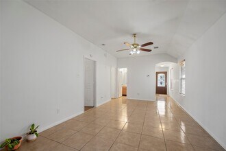 Building Photo - 6443 Mountain Pines Ln