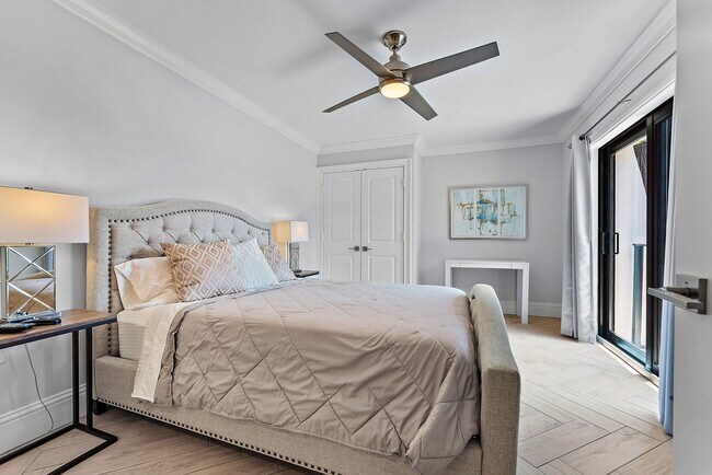 Building Photo - 2320 23rd Ct