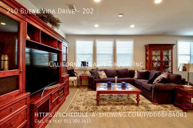 Building Photo - 240 Buena Vida Dr