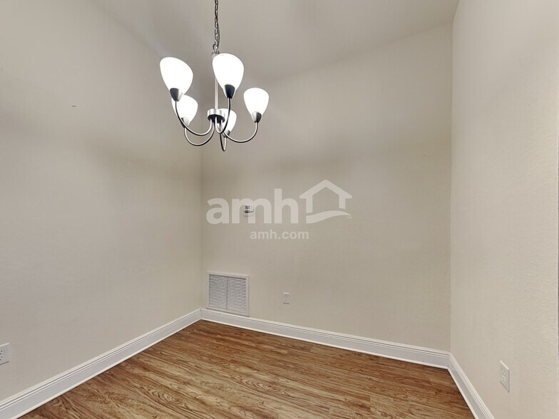 Building Photo - 10708 Standing Stone Dr