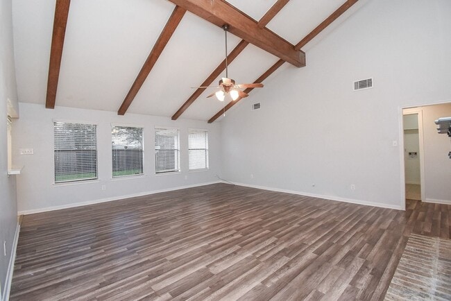 Building Photo - 14418 Royal Hill Dr