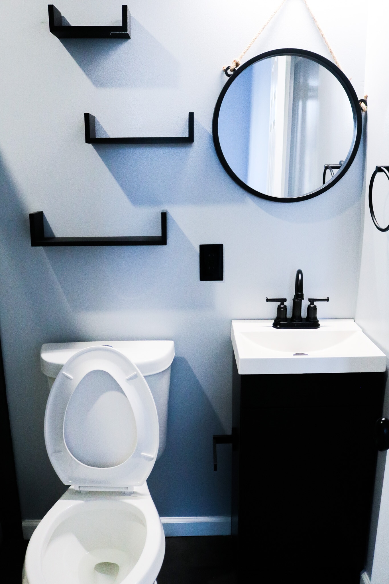 Master bathroom - 1716 Moreland Ave