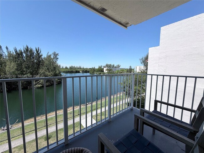 Building Photo - 8240 SW 210th St