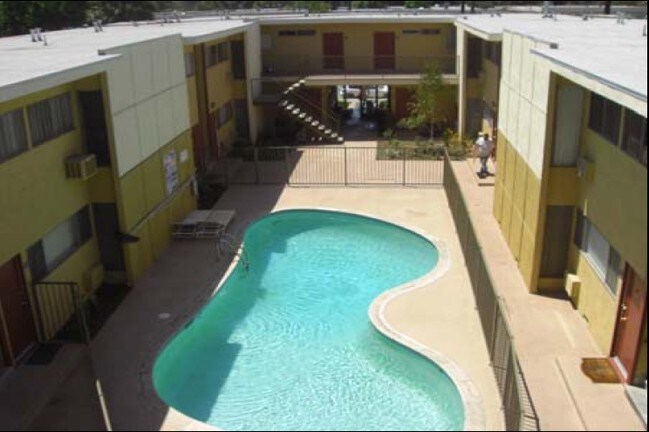 Pool - Parkwood Meadow