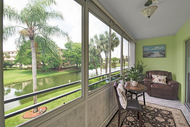 Building Photo - 4302 Martinique Cir