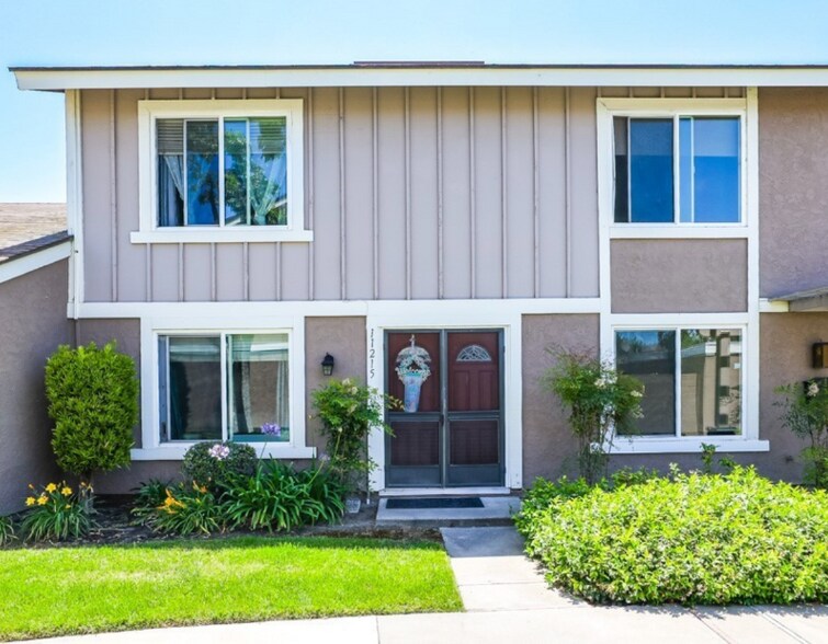 Primary Photo - 11215 Windemere Way