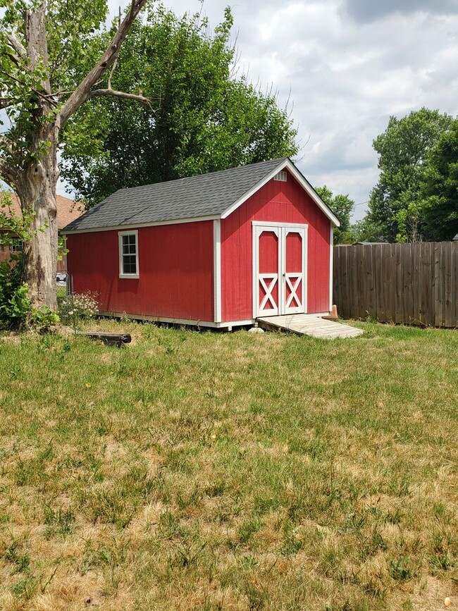 Building Photo - 1960 Windlock Dr