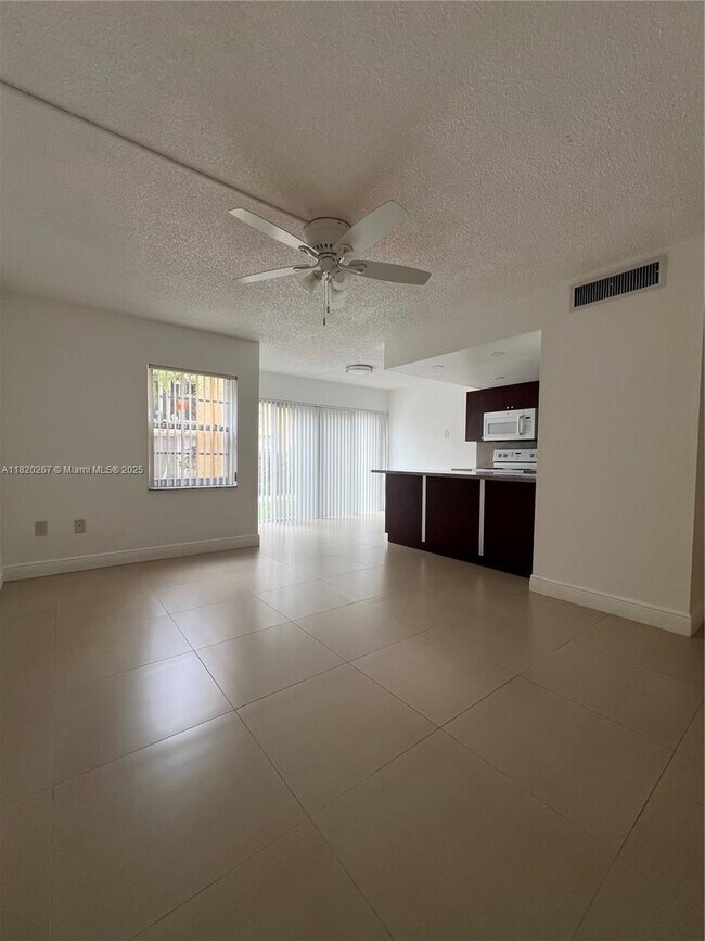 Building Photo - 9310 W Flagler St