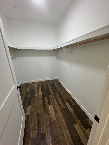 Building Photo - 34 Harrington Ave