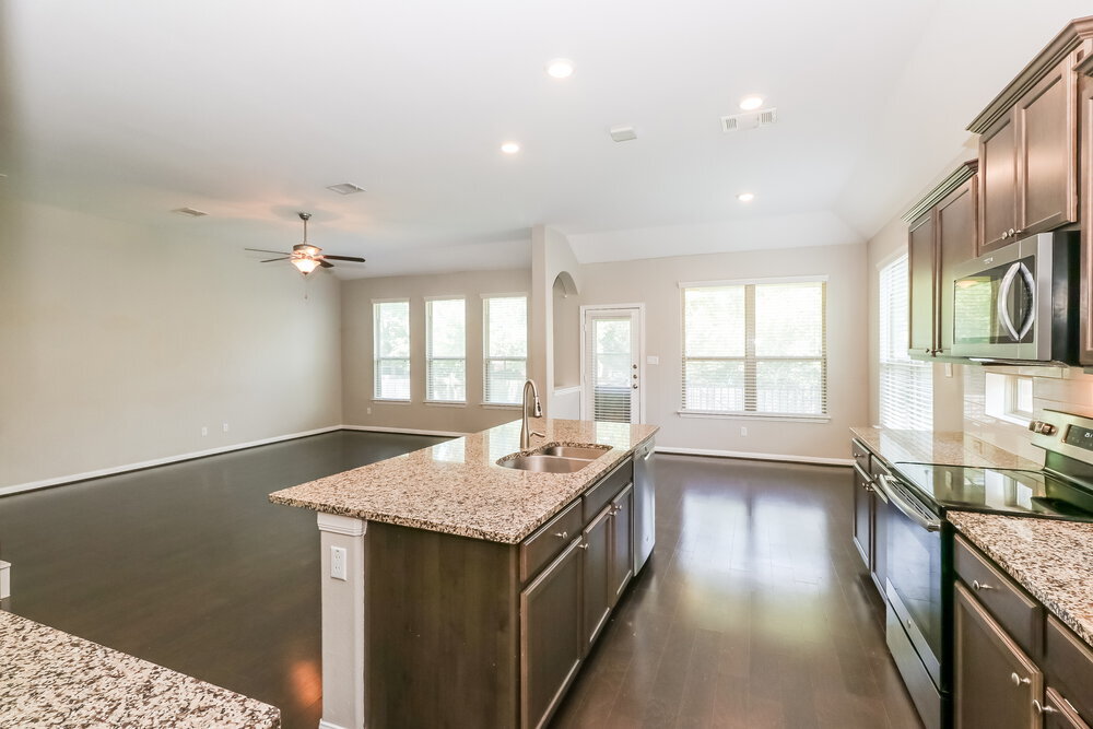 Building Photo - 409 Pinnacle View Dr