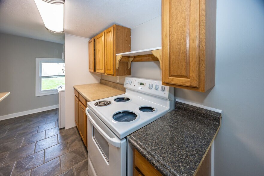 Building Photo - 3012 E Minnesota St