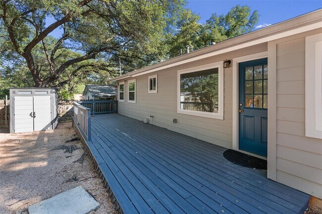 Building Photo - 4807 Aberdeen Dr