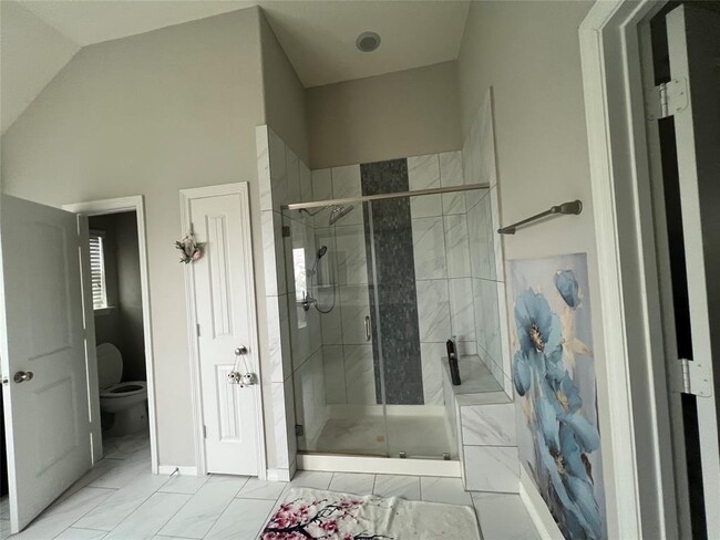 Building Photo - 12279 Oxford Cres Cir