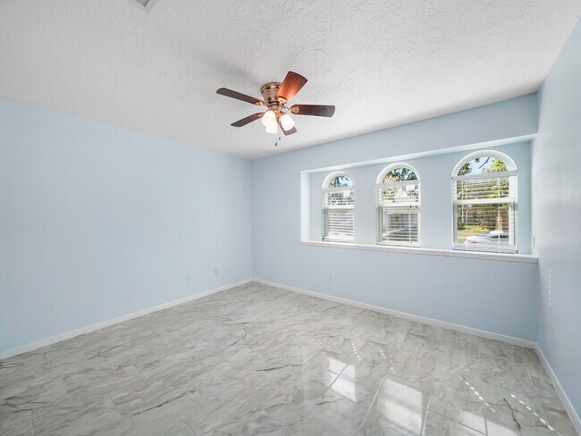 Building Photo - 29414 Stapleford St