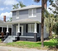 Building Photo - 612 W Victory Dr