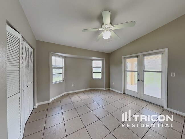 Building Photo - 492 Rio De Janeiro Ave
