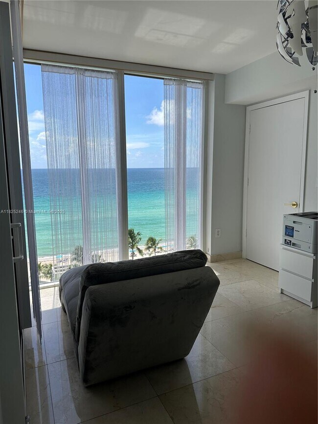 Building Photo - 19111 Collins Ave