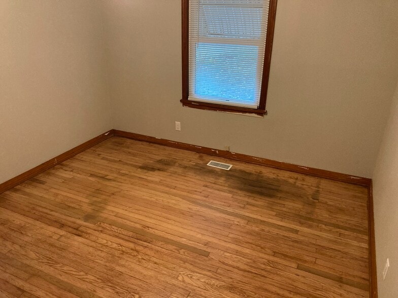 Building Photo - 830 N Taylor St