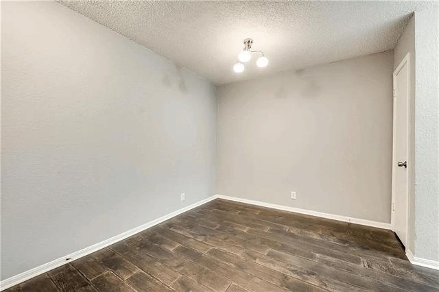 Building Photo - 1204 Harwell Dr