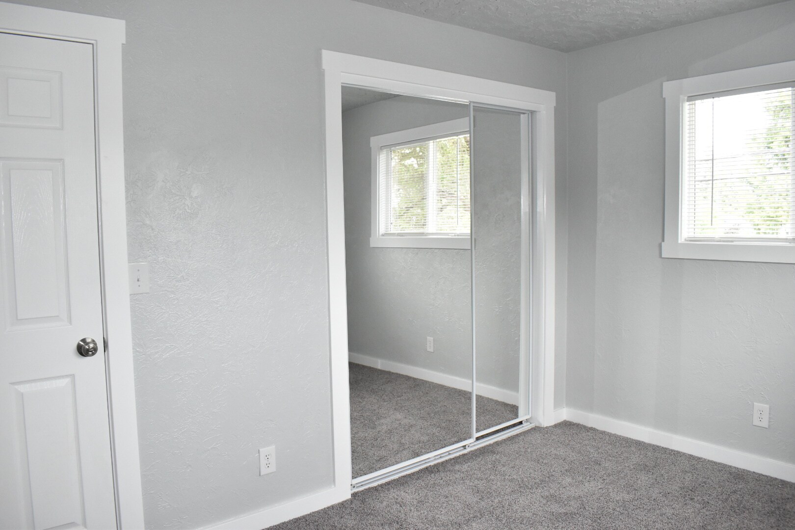 Nice Sized Bedrooms - 7905 N Fessenden St