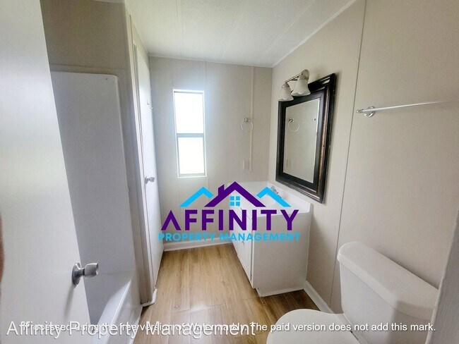 Building Photo - 2 br, 1 bath House - 112 Lee Road 703