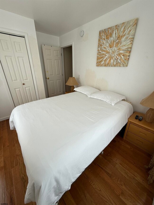 Building Photo - 43 N Trenton Ave