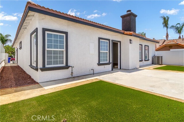 Building Photo - 6770 Tokay Ave