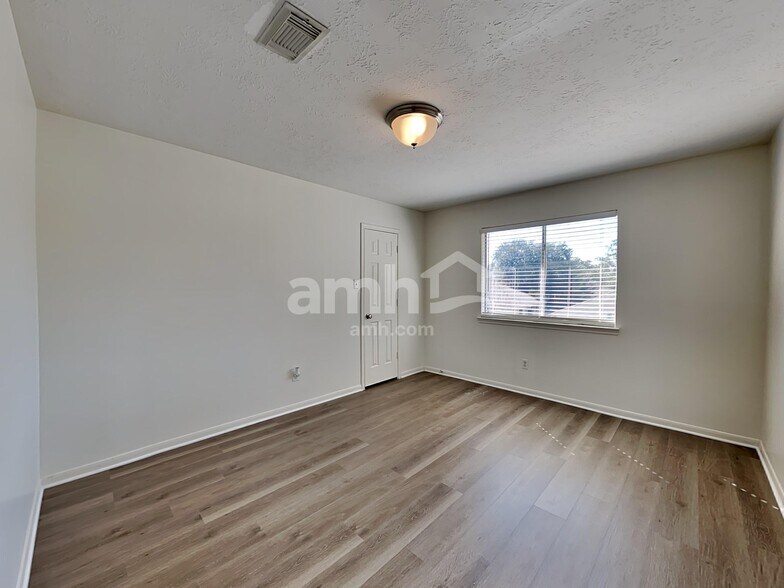 Building Photo - 19411 Rolling Sage Dr