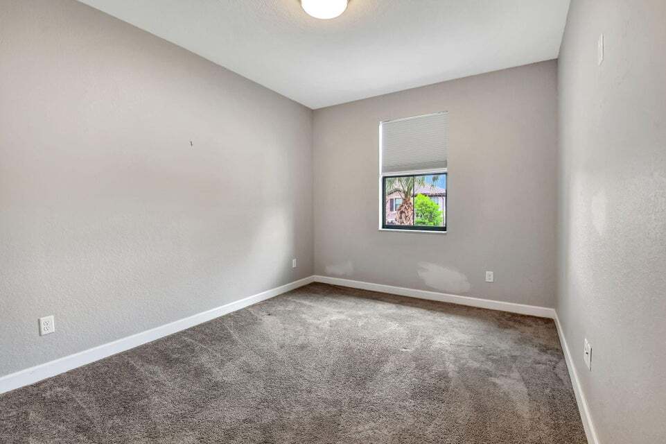 Building Photo - 12994 Anthorne Ln