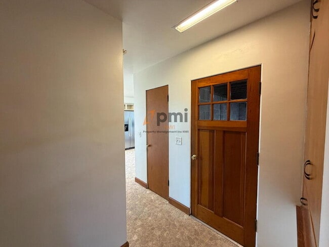 Building Photo - 13403 223rd Ave