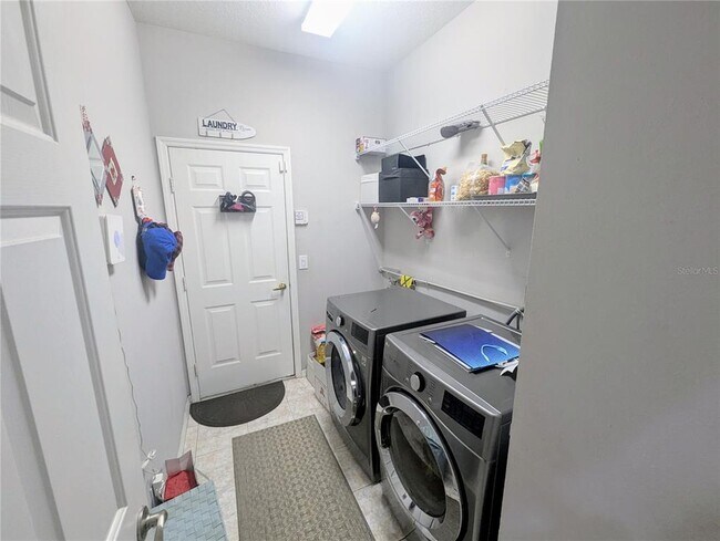 Building Photo - 11236 Blacksmith Dr