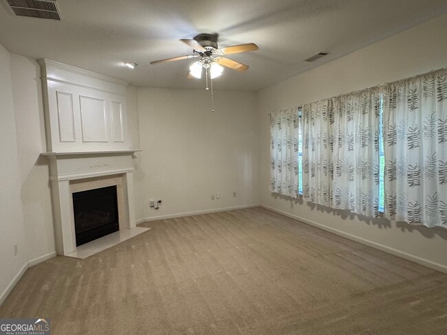 Building Photo - 179 Collins View Ct