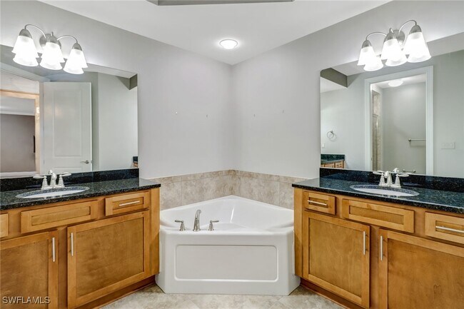 Building Photo - 23191 Fashion Dr