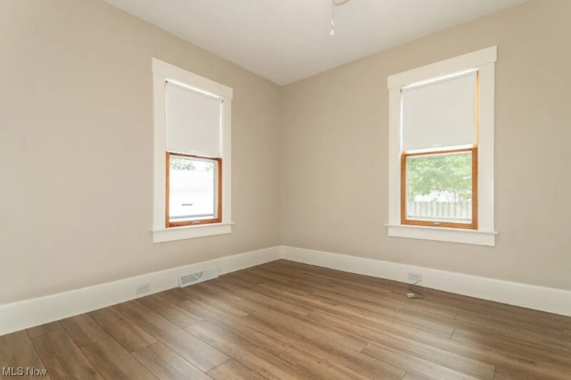 Building Photo - 38171 Wilson Ave