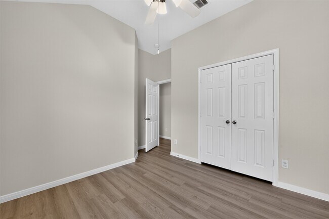 Building Photo - 11714 Bollinger Park Ct