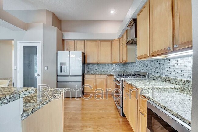 Building Photo - 219 Isle of Sky Cir