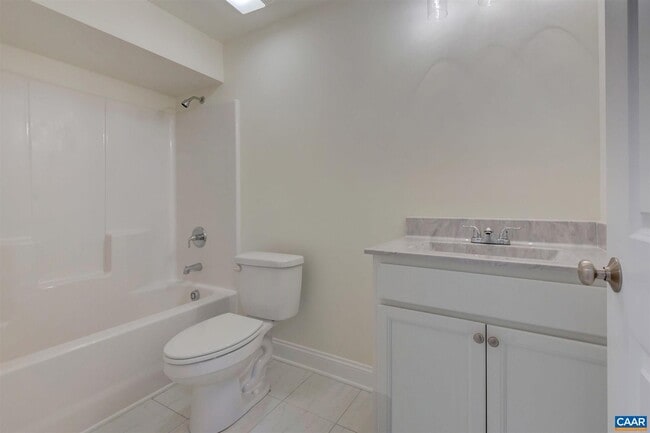 Building Photo - 312 Jonquil Rd