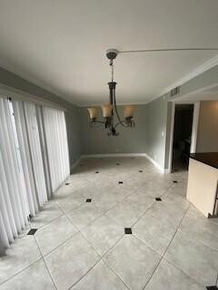 Building Photo - 613 N University Dr