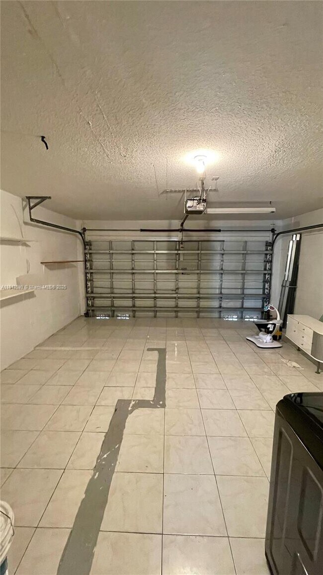 Building Photo - 9259 NW 54th St