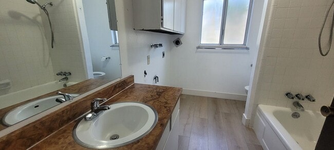 Building Photo - 2 Bedroom Unit in Provo