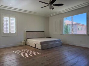 Building Photo - 605 Runbridge St