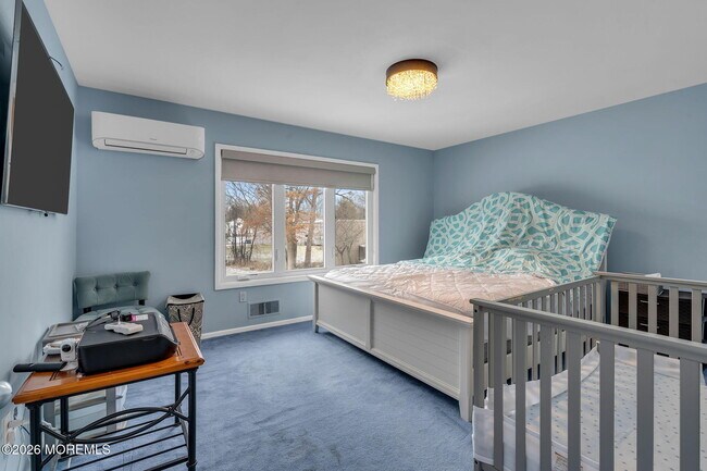 Building Photo - 7 Harvard Ct