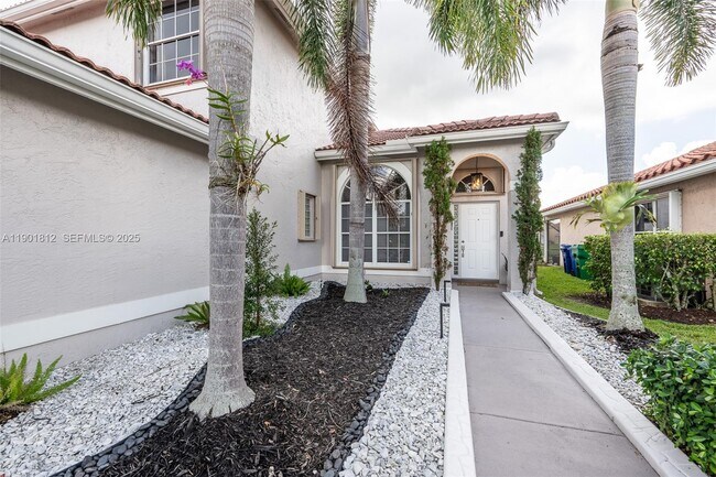 Building Photo - 18004 SW 20th St