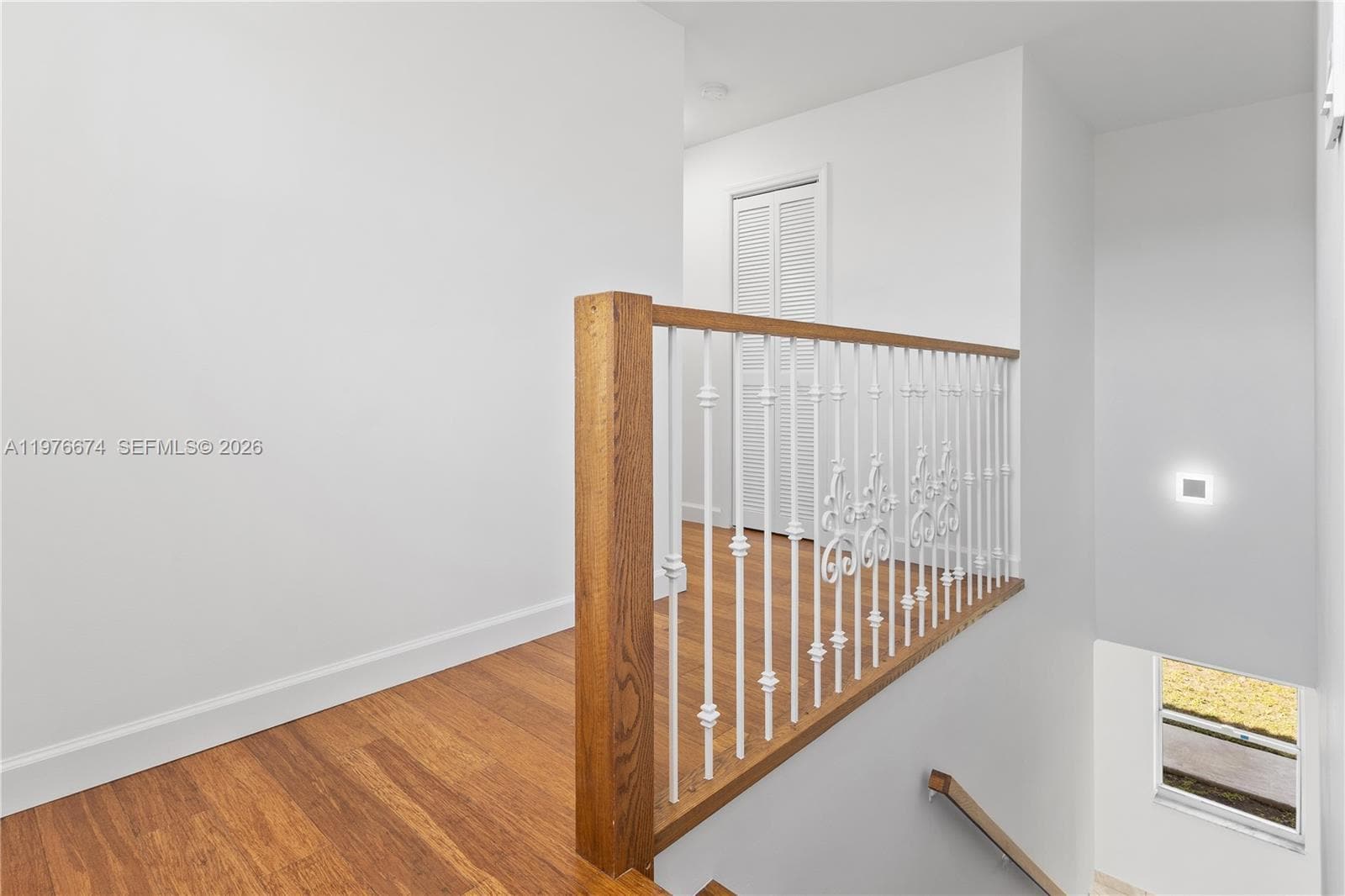 Building Photo - 2870 SW 21st St