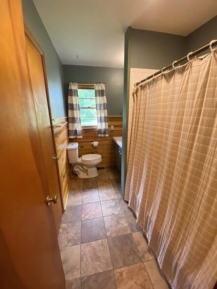 Building Photo - 306 Woodlawn Dr