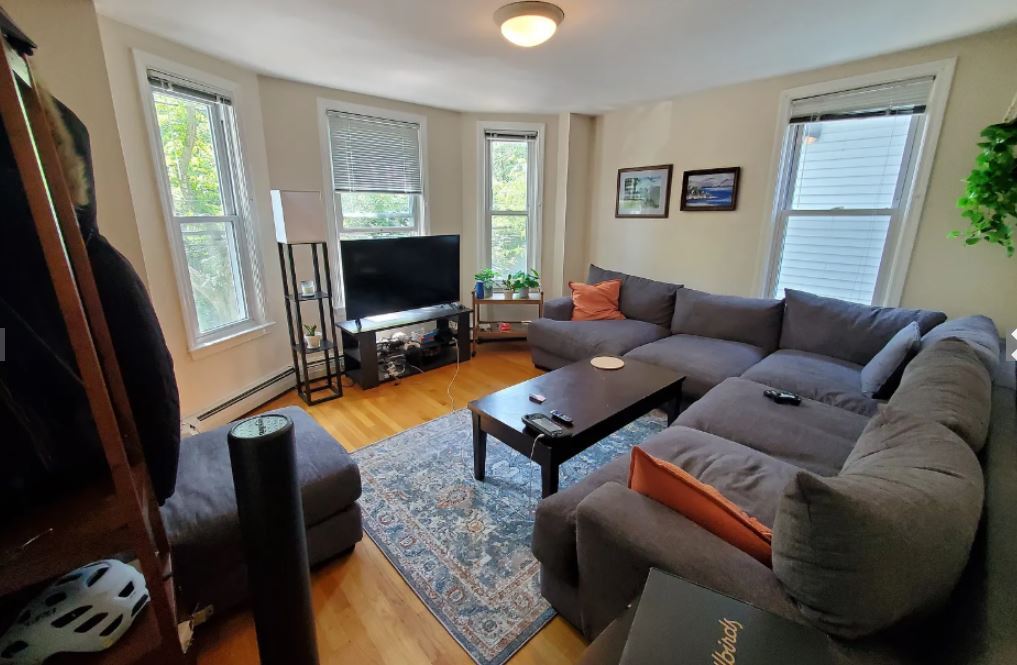 Building Photo - 280 Pearl St